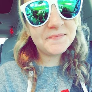 Meet your Posher, Dakotah