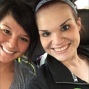 Meet your Posher, Charissa