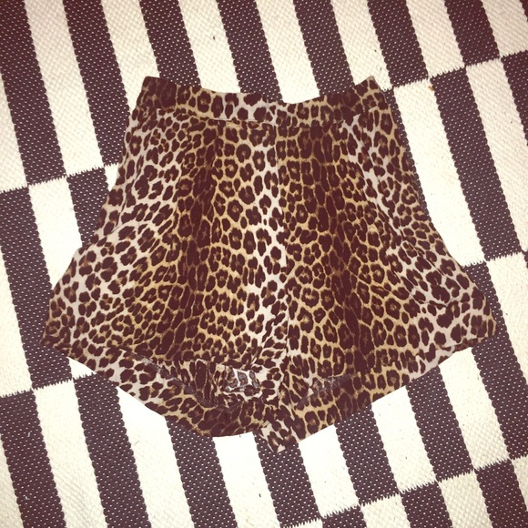 Cheetah shorts! - Picture 1 of 1