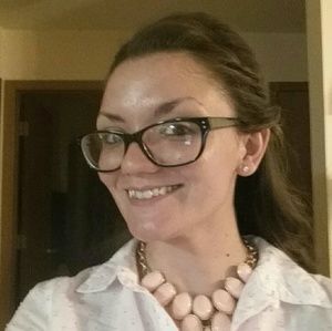 Meet your Posher, Tina