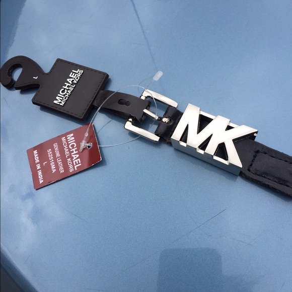 Michael Kors leather belt