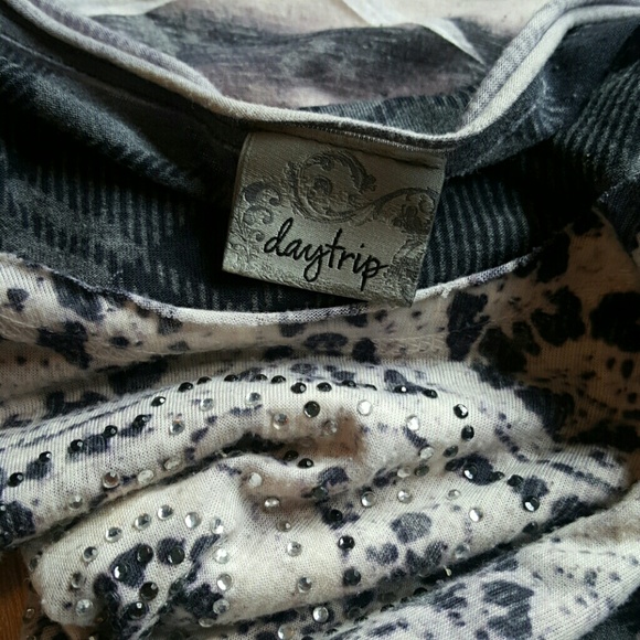 Daytrip longsleeve tshirt - Picture 3 of 3