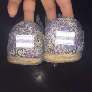 Toms Shoes (Cordones in Bloom Floral)