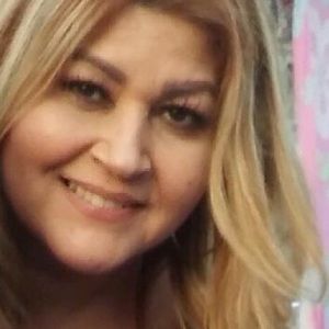 Meet your Posher, Yolanda