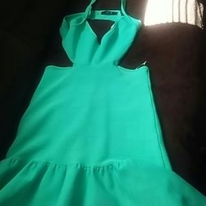Xl mint colored halter dress guess brand