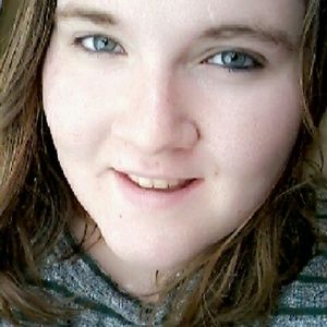 Meet your Posher, Carly