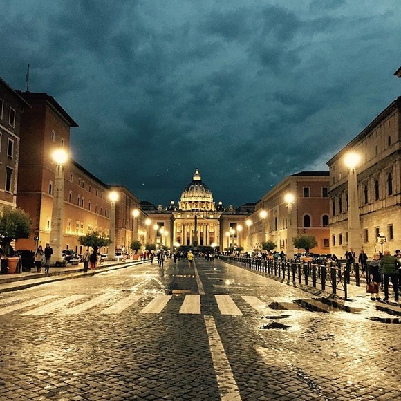 Meet your Posher - Picture 4 of 4