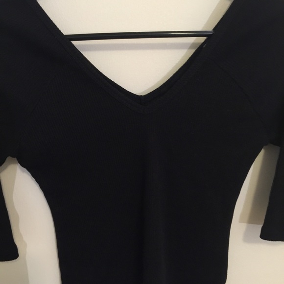 🚫Sold🚫❤️Material Girl Off The Shoulder Top - Picture 3 of 4