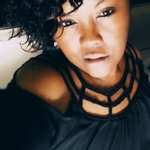 Meet your Posher, Rozetta - Picture 1 of 1