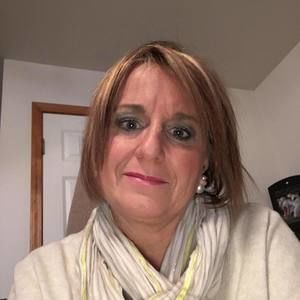 Meet your Posher, Carla