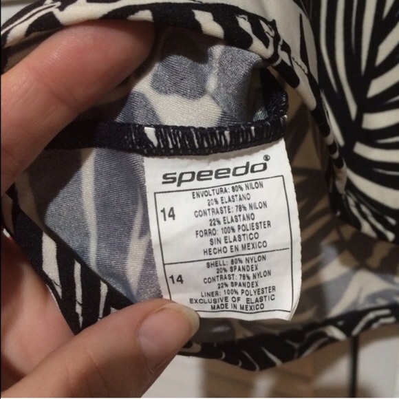 Swim suit top - Picture 2 of 3