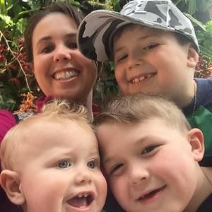 Meet your Posher, Alexis