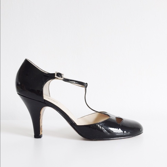 OH DEER T-strap Mary Jane Black Patent Heels 9