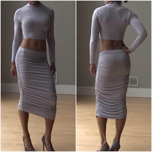 Gray 2 piece set.