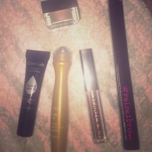 Eye make up bundle!