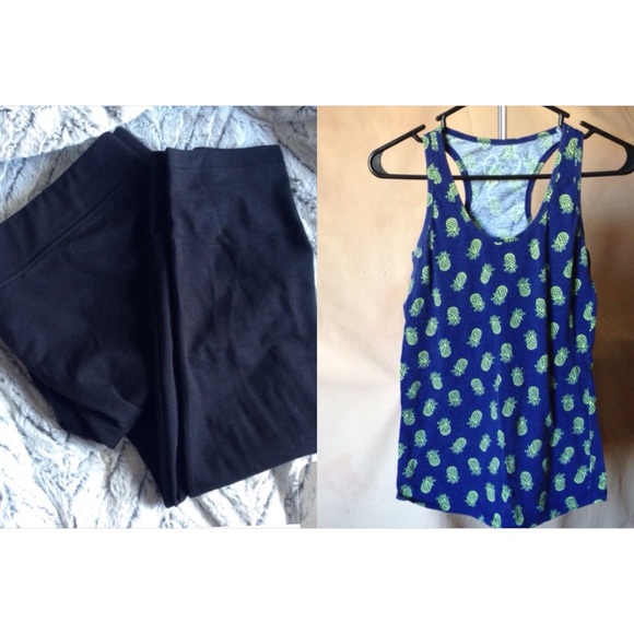 Aeropostale leggings and pineapple tank