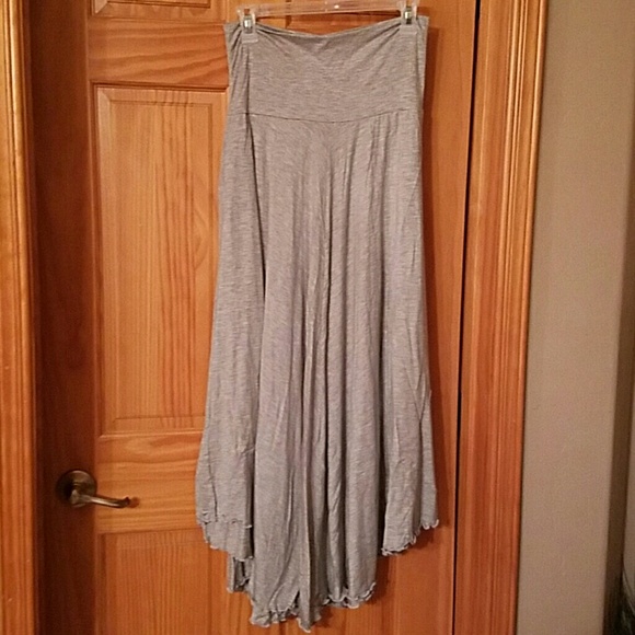 Last 1! soft maxi gray asymmetrical skirt - Picture 4 of 8