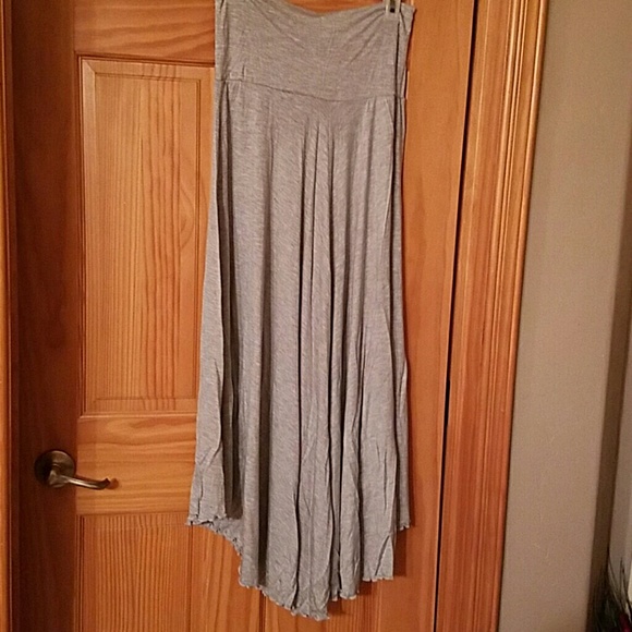 Last 1! soft maxi gray asymmetrical skirt - Picture 5 of 8