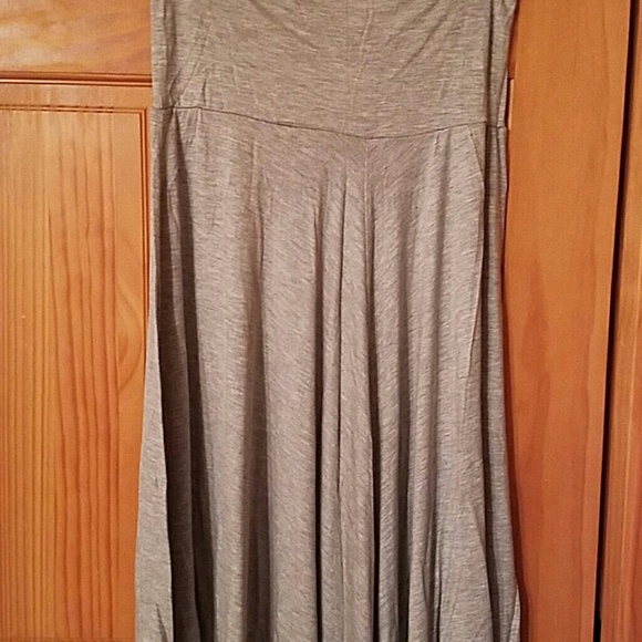 Last 1! soft maxi gray asymmetrical skirt - Picture 6 of 8