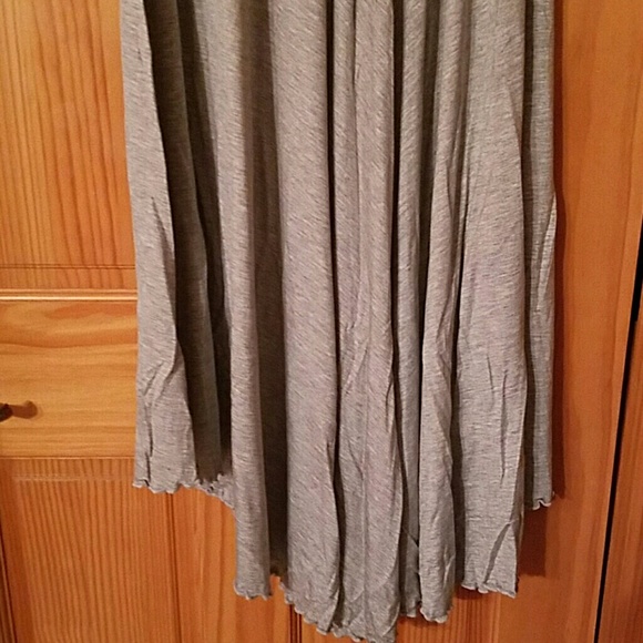 Last 1! soft maxi gray asymmetrical skirt - Picture 7 of 8