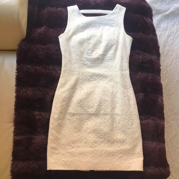 H&M Dresses & Skirts - Weekend sale! Classy White Dress