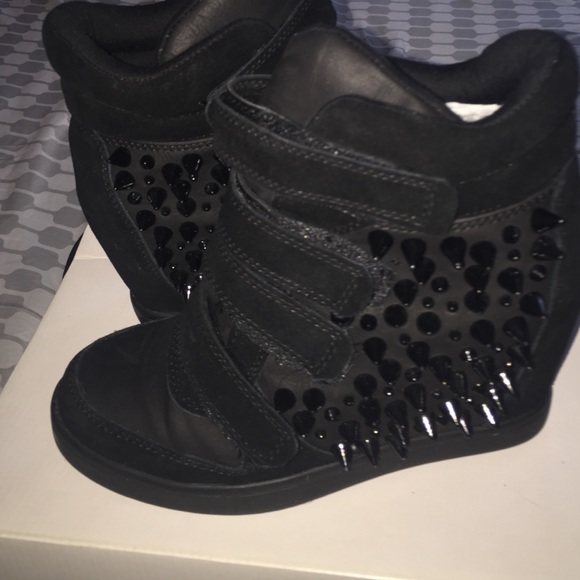 Aldo stylish sneaker wedges