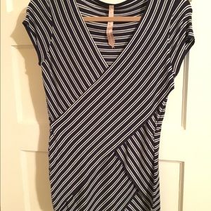 Cute navy and white top