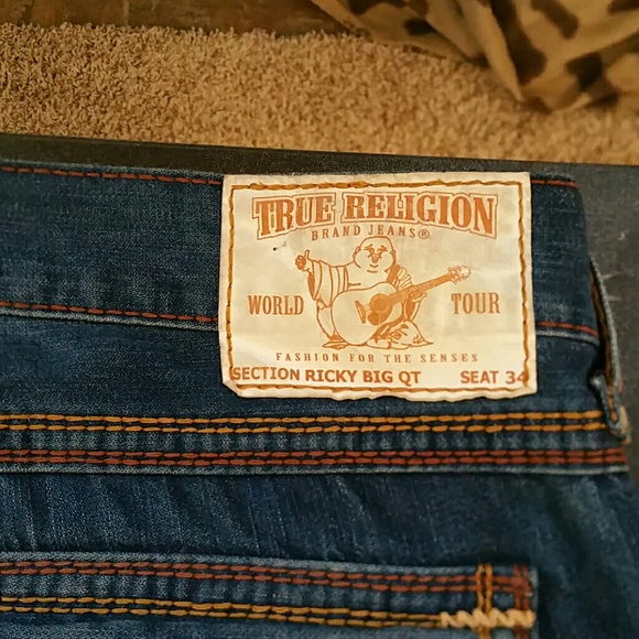 Authentic true religion mens jeans size 38/32.