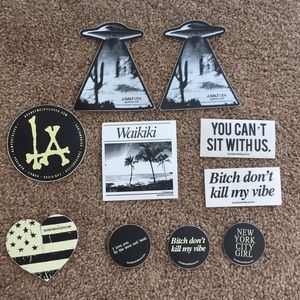 listing for @melaniemalia