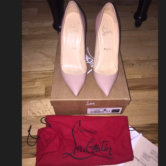 Christian Louboutin Nude Patent Pump - Picture 1 of 4