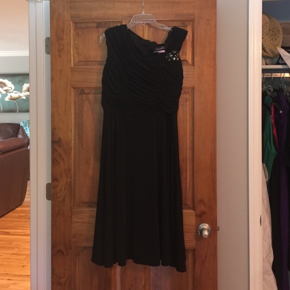 Jessica Howard Dress