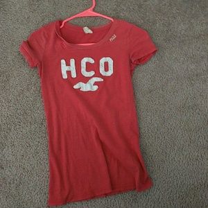 Hollister T shirt
