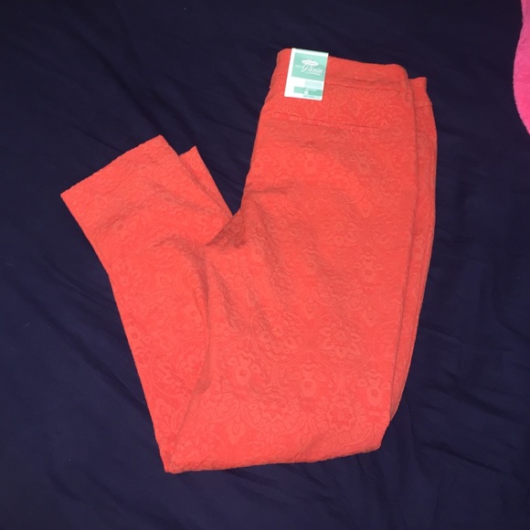 Old Navy Pixie pants