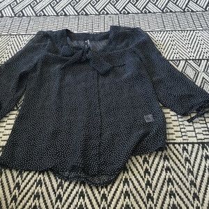 Sheer 3/4 sleeve blouse