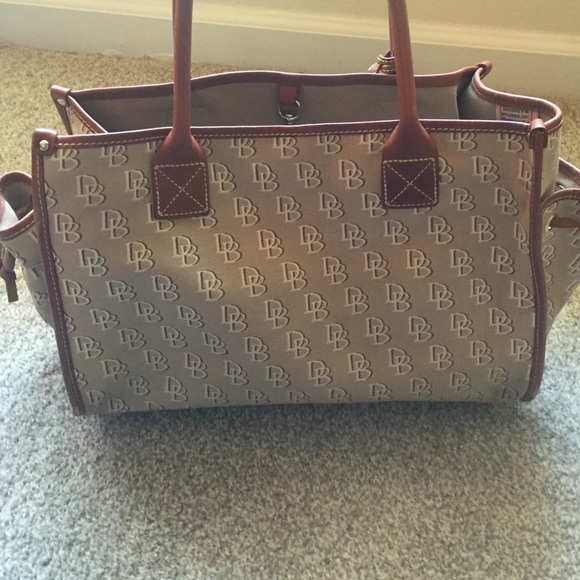 🎀SALE🎀Dooney & Bourke Handbag