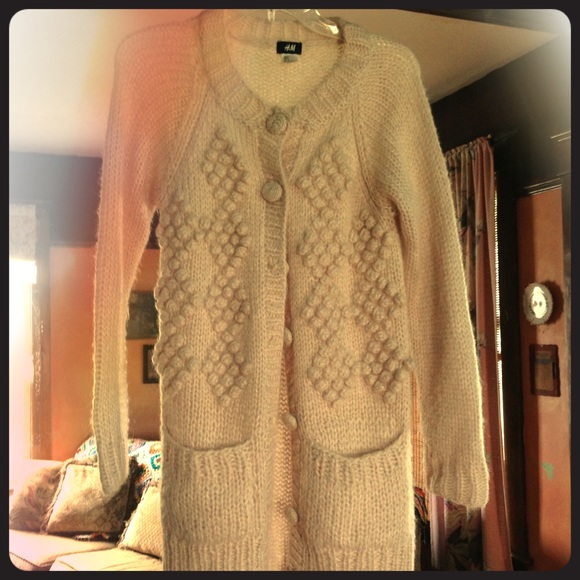 Beautiful loose knit H&M cardigan. Women's Small.