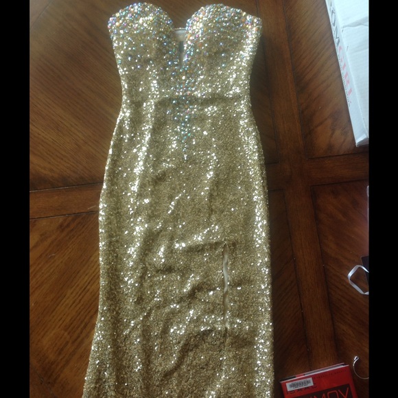 Strapless deep v gold sequin high slit prom dress