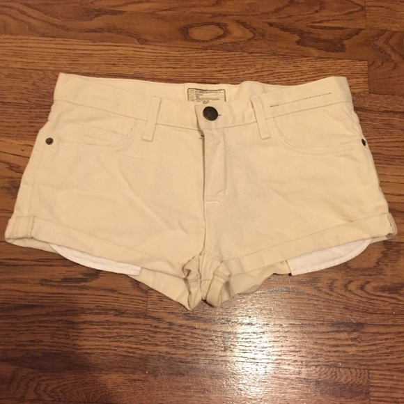 Current/Elliot "the girlfriend short" size 26