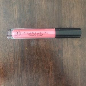 Brand New Anastasia Bev Hills lip gloss