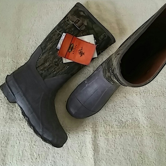 Winchester Series Pro Line Size 4 Boys - Picture 1 of 4