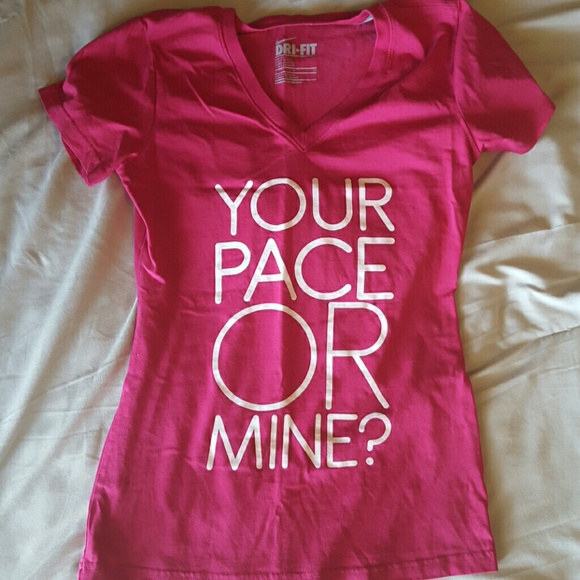 Nike Dri-fit shirt - Picture 1 of 2