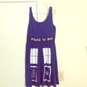Doctor who Police Callbox (TARDIS) dress.