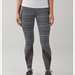 Lululemon inspire tight ll (Mesh)