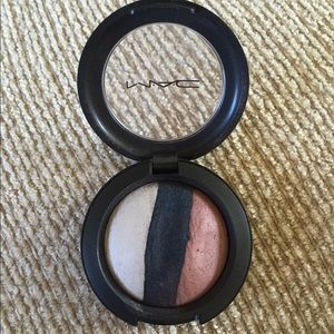 MAC Style Influencer eyeshadow