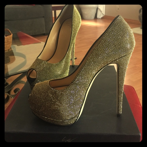 SUPER SEXY Giuseppe Zanotti heels
