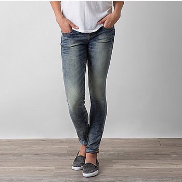 Buckle Black Skinny Fit No. 53 Denim Jeans 25 x 32