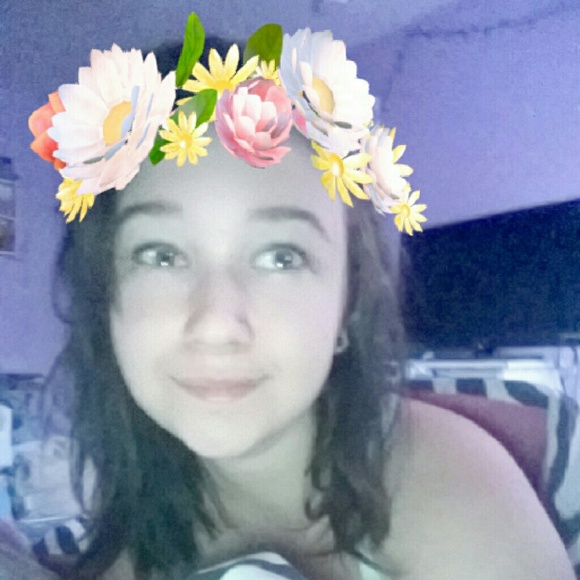 Meet your Posher, Mikayla