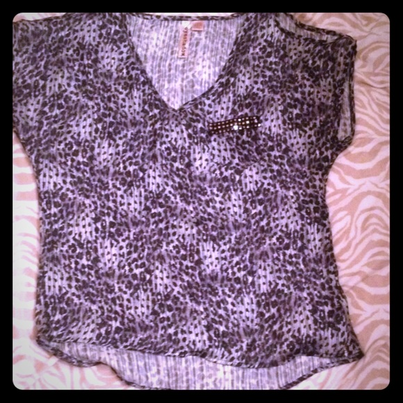 Cold shoulder cheetah print top size medium