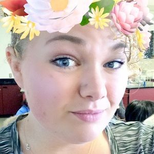 Meet your Posher, Maddy