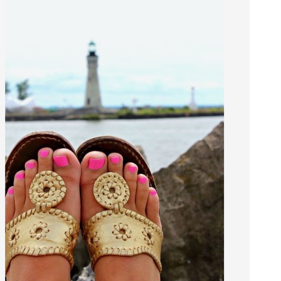 New jack Rogers copper size 8 - Picture 3 of 4